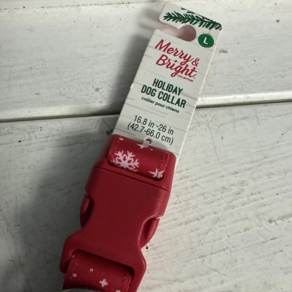Marry & Bright‎ Holiday Dog Collar Red Snowflake Paw Print Candy Cane Size L